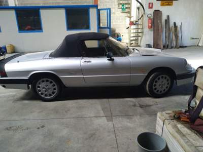 Alfa Romeo Spider 2.0 Quadrifoglio Verde RESTAURO MANIACALE! Grigio usata Gaglianico