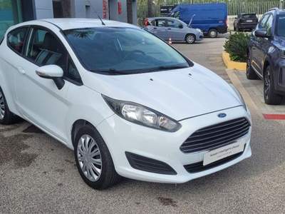 Ford Fiesta 1.4 3 porte Bz.- GPL Bianco usata Monte di Procida