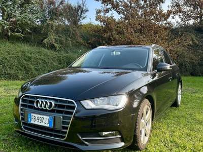 Audi A3 Sportback 2.0 tdi Ambition 150cv s-tronic E6 Nero usata Castiglione Torinese