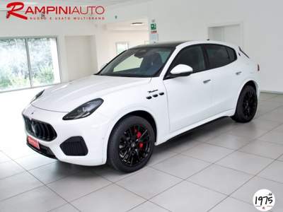 Maserati Grecale MHEV 330 CV Modena Km 0 Ufficiale PRONTA CONSEGNA Bianco usata Gubbio