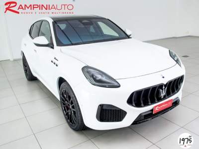 Maserati Grecale MHEV 330 CV Modena Km 0 Ufficiale PRONTA CONSEGNA Bianco usata Gubbio