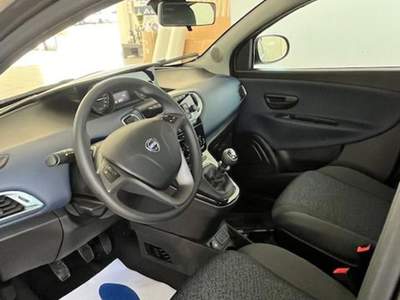 Lancia Ypsilon 1.0 FireFly 5 porte S&S Hybrid Gold Grigio usata Cormons