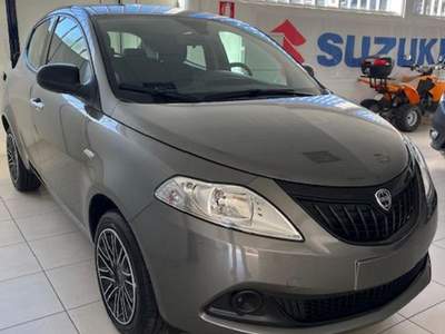 Lancia Ypsilon 1.0 FireFly 5 porte S&S Hybrid Gold Grigio usata Cormons