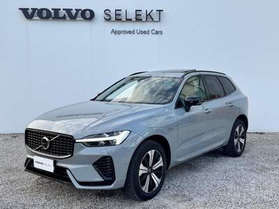 Volvo XC60 T6 Plug-in hybrid AWD automatico Plus Dark Grigio usata Padova