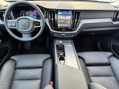 Volvo XC60 T6 Plug-in hybrid AWD automatico Plus Dark Grigio usata Padova