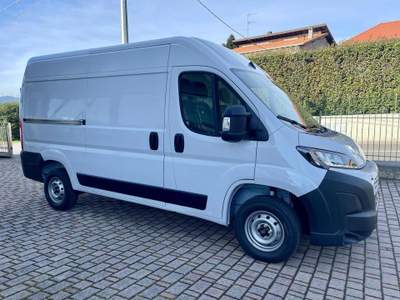 Fiat Ducato SERIE 2 MY25 FURGONE LASTRATO 35 MH2 2.2 Mjt 140CV Bianco usata Cadrezzate con Osmate