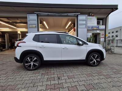 Peugeot 2008 BlueHDi 100 Allure Bianco usata Sergnano