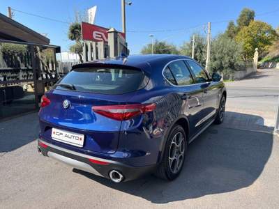 Alfa Romeo Stelvio 2.2 Turbodiesel 210 CV AT8 Q4 Lusso Blu/Azzurro usata Santa Maria di Licodia