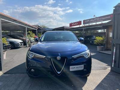 Alfa Romeo Stelvio 2.2 Turbodiesel 210 CV AT8 Q4 Lusso Blu/Azzurro usata Santa Maria di Licodia