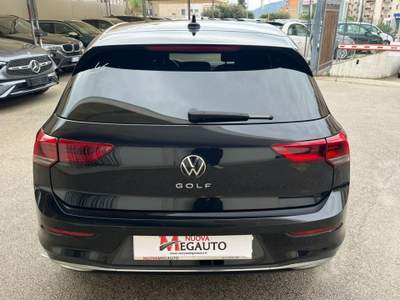 Volkswagen Golf 2.0 TDI 115 CV SCR Life Nero usata Alcamo