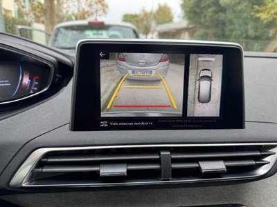 Peugeot 5008 eat8 - 7 posti Bianco usata Riccione