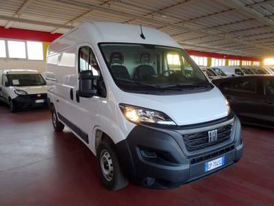Fiat Ducato 35 2.2 Mjt 140CV PMedio-TMedio Furgone Bianco usata Maser