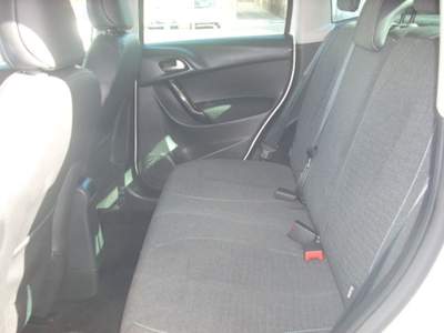 Citroen C3 BleuHDI 100 S&S Exclusive -  Navi -  Retrocamera - Tetto Panoram Bianco usata Castellana Grotte
