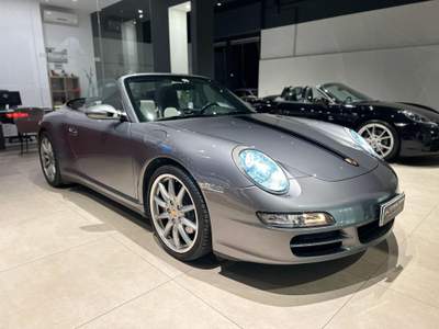 Porsche 911 Carrera 4S Cabriolet TipTronic - Solo 67.000 km Grigio usata Castellaneta