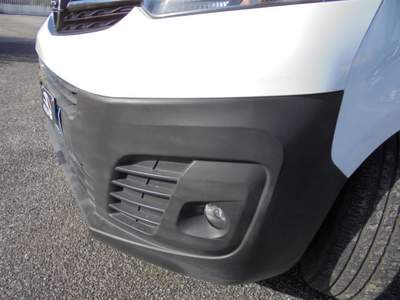 Opel Vivaro 2.0 Diesel 120CV S&S L3H1 Enjoy P.M. Bianco usata Guidonia Montecelio