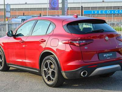 Alfa Romeo Stelvio 2.2 Turbodiesel 210 CV AT8 Q4 Executive Rosso usata Pianezza