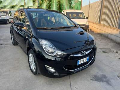 Hyundai ix20 1.4 90 CV Light Nero usata Giugliano in Campania