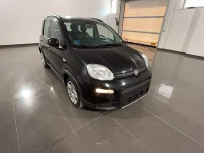 Fiat Panda 1.0 FireFly S&S Hybrid City Life Nero usata Civitavecchia