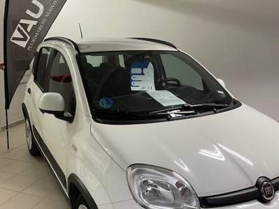 Fiat Panda 1.0 FireFly S&S Hybrid City Life Bianco usata Civitavecchia