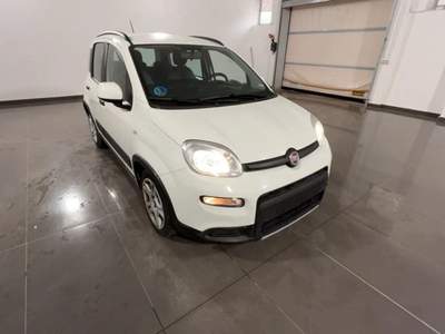 Fiat Panda 1.0 FireFly S&S Hybrid City Life Bianco usata Civitavecchia