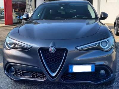 Alfa Romeo Stelvio 2.2 Turbodiesel 210 CV AT8 Q4 Ti Grigio usata Oleggio