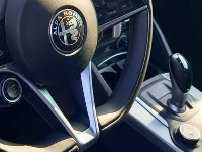 Alfa Romeo Stelvio 2.2 Turbodiesel 210 CV AT8 Q4 Ti Grigio usata Oleggio