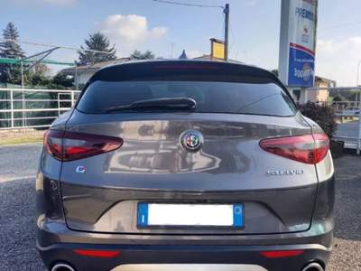 Alfa Romeo Stelvio 2.2 Turbodiesel 210 CV AT8 Q4 Ti Grigio usata Oleggio