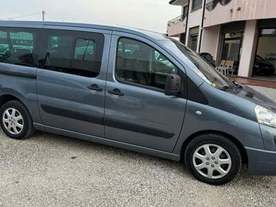 Peugeot Expert 2.0 HDi 136CV 9 posti FAP PC Premium Vetrato Grigio usata San Polo di Piave