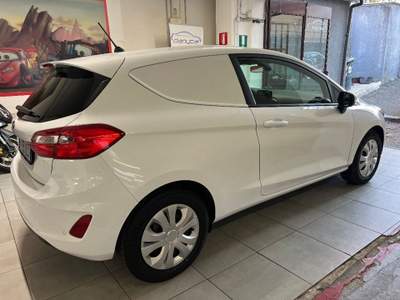 Ford Fiesta 1.5 TDCi 85 CV 3 porte Van Business Bianco usata Collegno