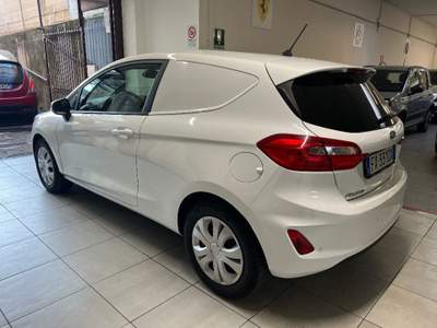 Ford Fiesta 1.5 TDCi 85 CV 3 porte Van Business Bianco usata Collegno
