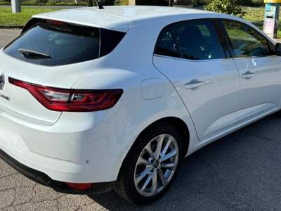 Renault Mégane Mégane dCi 8V 110 CV EDC Energy Intens Bianco usata Napoli
