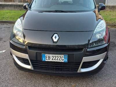 Renault Scénic ottima perfettamente funzionante  Nero usata Garbagnate Milanese