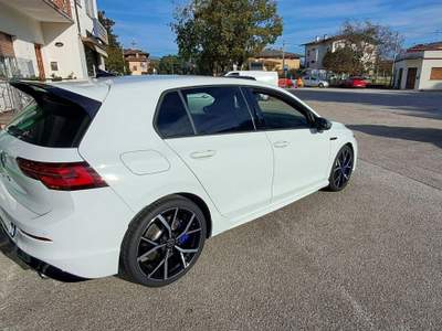 Volkswagen Golf  R 2.0 TSI DSG 4MOTION 5p. BMT Bianco usata Spilimbergo