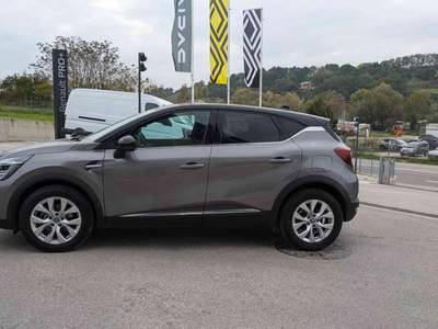 Renault Captur Plug-in Hybrid E-Tech 160 CV Intens Grigio usata Mondolfo
