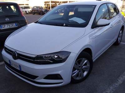 Volkswagen Polo 1.6 TDI 95 CV DSG 5p Comfortline BlueMotion Tech. Bianco usata Napoli