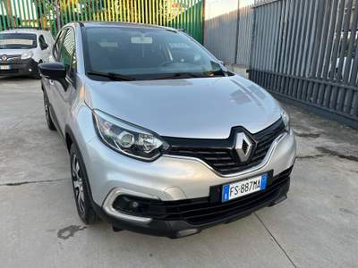 Renault Captur dCi 8V 110 CV Start&Stop Energy Initiale Paris Grigio usata Giugliano in Campania