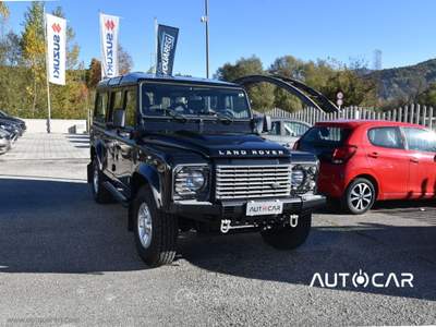 Land Rover Defender Defender 110 2.2 TD4 Station Wagon Nero usata Carsoli