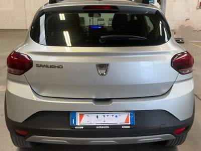 Dacia Sandero Stepway 1.0 TCe ECO-G Comfort SL DaciaPlus Grigio usata Napoli