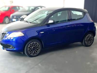 Lancia Ypsilon 1.2 69 CV 5 porte S Momodesign Blu/Azzurro usata Collegno