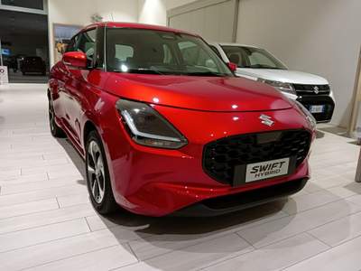 Suzuki Swift 1.2 Hybrid Top Rosso usata SOLARO