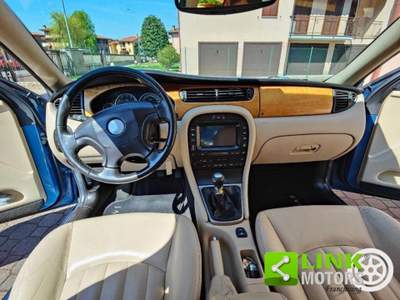 Jaguar X-Type 3.0 V6 24V Sport 231CV Blu/Azzurro usata Cava Manara