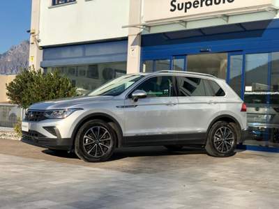 Volkswagen Tiguan 2.0 TDI 150 CV SCR DSG *CLIMA 3 ZONE* CERCHI LEGA Grigio usata Feltre