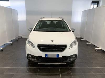 Peugeot 2008 1.6 e-HDi 92 CV Stop&amp;Start Allure Bianco usata Torino