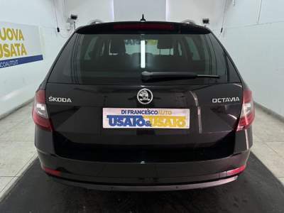 Skoda Octavia Wagon 1.6 tdi Ambition 115cv Nero usata Pescara
