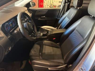 Mercedes-Benz GLA Automatic Sport Plus Argento usata Santa Maria di Licodia