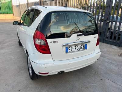 Mercedes-Benz Classe A CDI Style Bianco usata Giugliano in Campania
