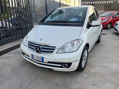 Mercedes-Benz Classe A CDI Style Bianco usata Giugliano in Campania