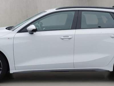Audi A3 SPB 35 TFSI STRONIC S LINE BLACK PACK 5 ANNI GARAN Bianco usata Rimini
