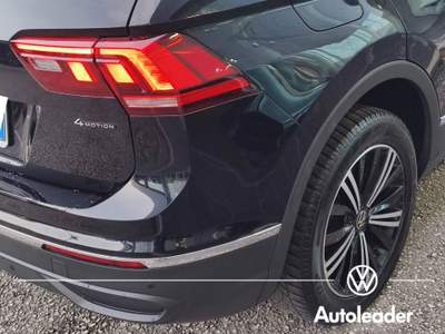Volkswagen Tiguan 4MOTION DSG 7M SCR Nero usata Fabriano