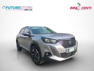 Peugeot 2008 PureTech T S&S Allure 130 CV MY 19 Grigio usata AVERSA